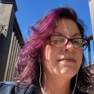 Meet your Posher, Christina